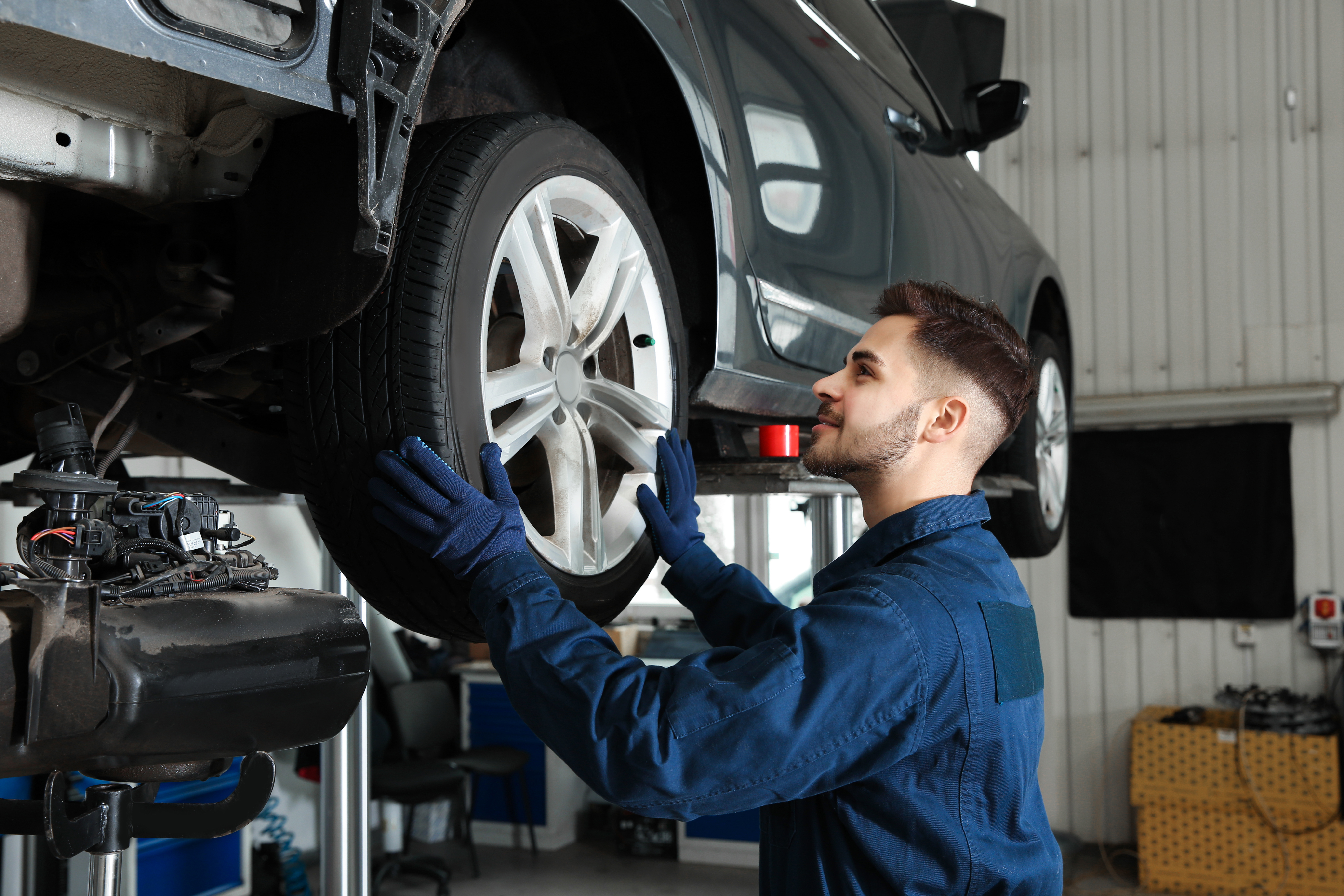 Auto repair software