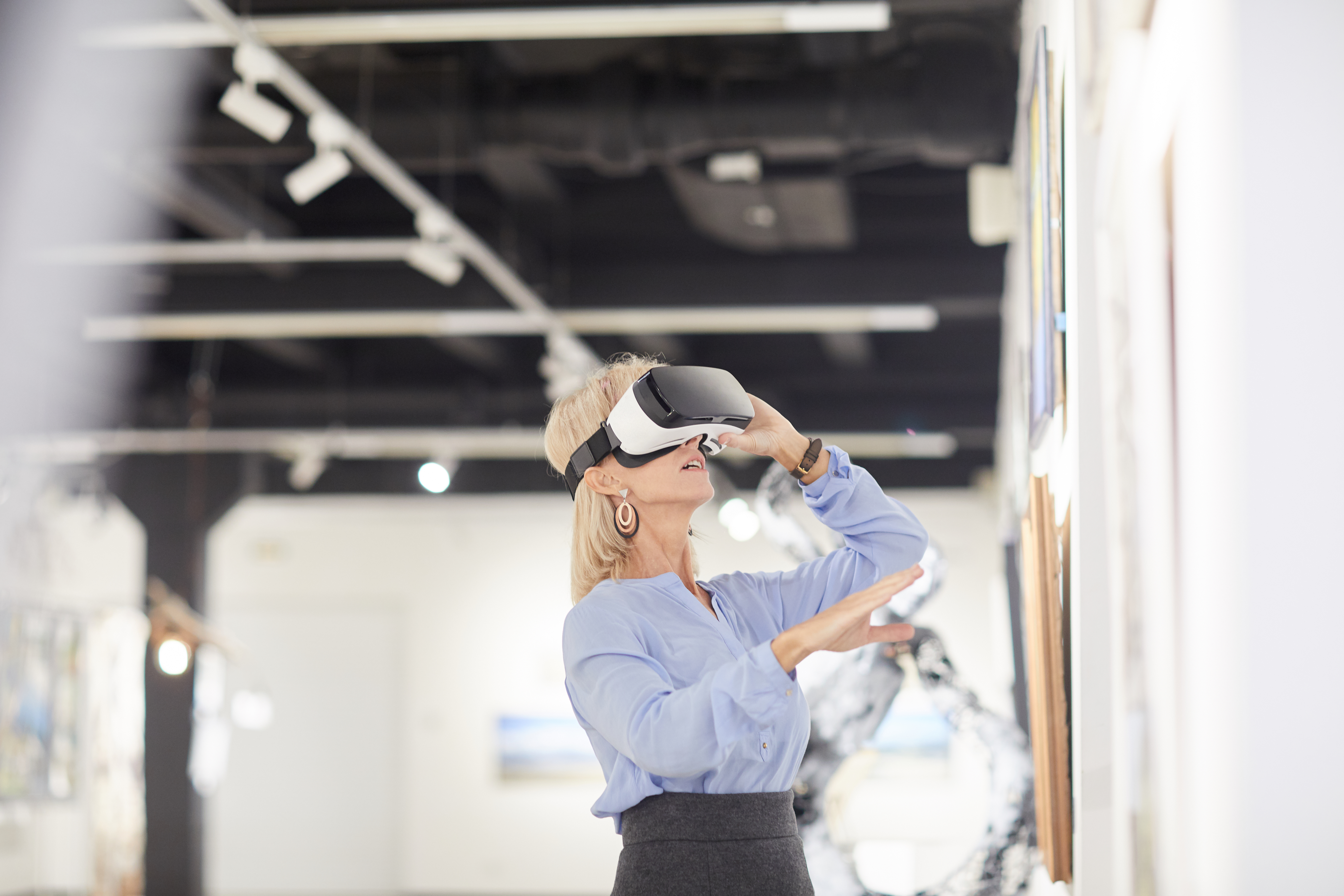 VR art gallery