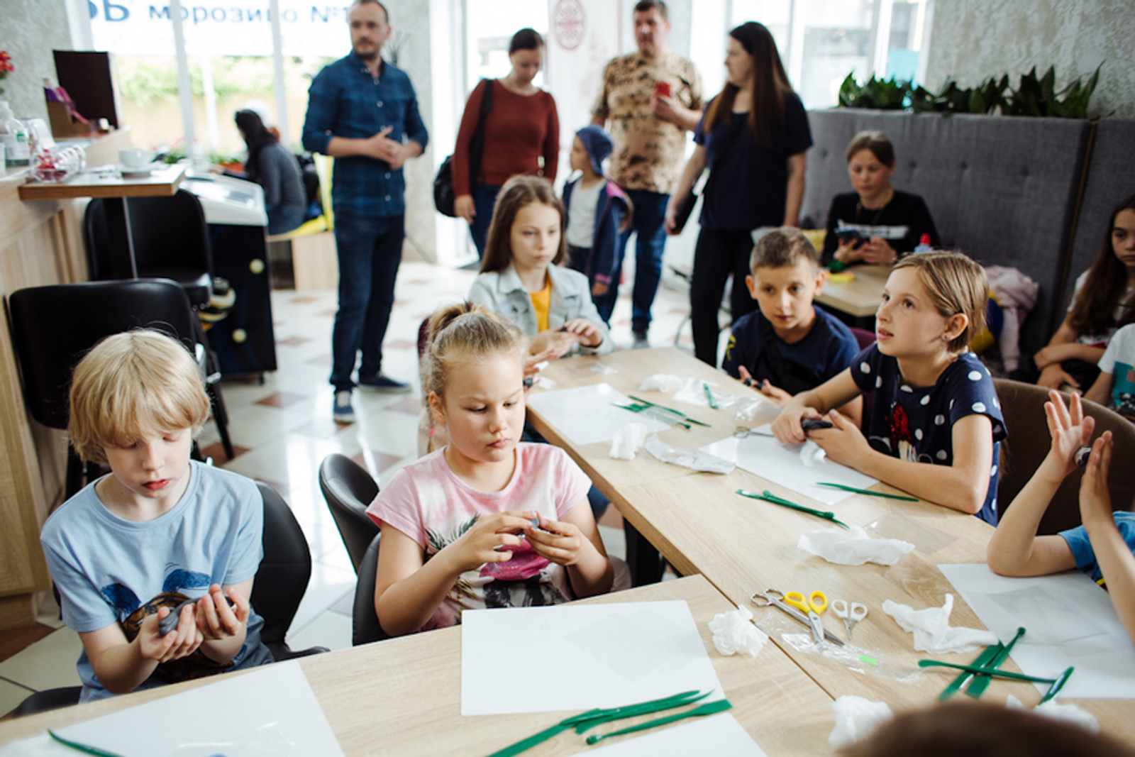 Захід для дітей у Булька. Фотографія з сайту пральні-кав'ярні. Захід для дітей у пральні-кав'ярні в Ужгороді