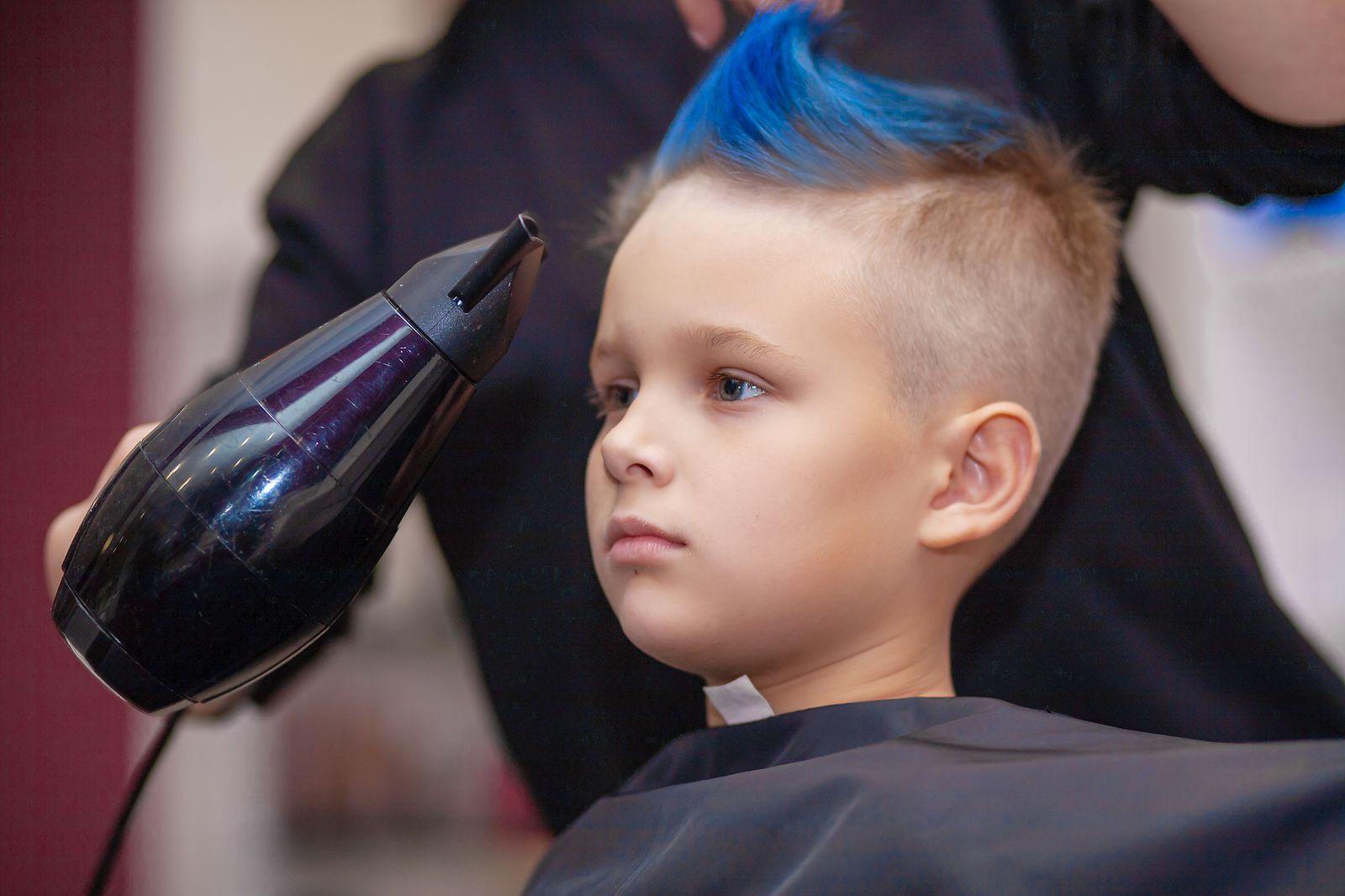 Стрижка та укладання для хлопчика Стрижка та укладання для хлопчика