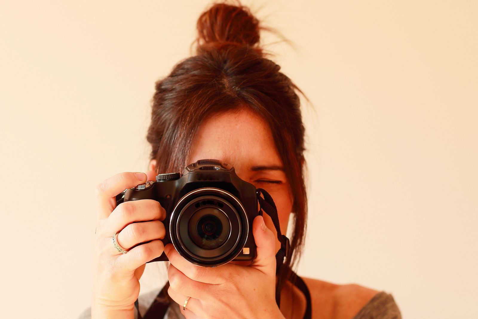 Фотограф за роботою