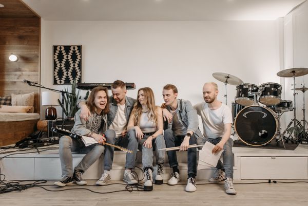 Онлайн-запис на уроки гри на барабанах