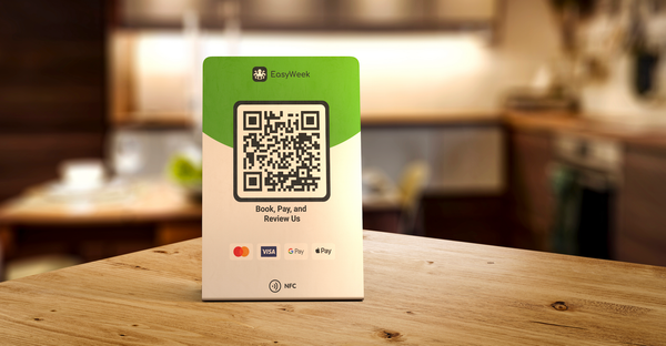 QR-стійка з NFC: уся користь безконтактної комунікації для бізнесу